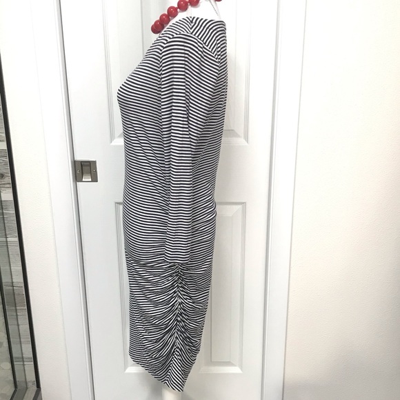 BANANA REPUBLIC  Navy White Striped Modal Blend Pullover Dress Sz M - Picture 3 of 8